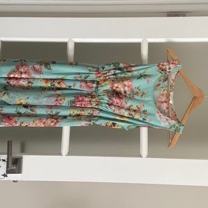 Beautiful blue floral dress.